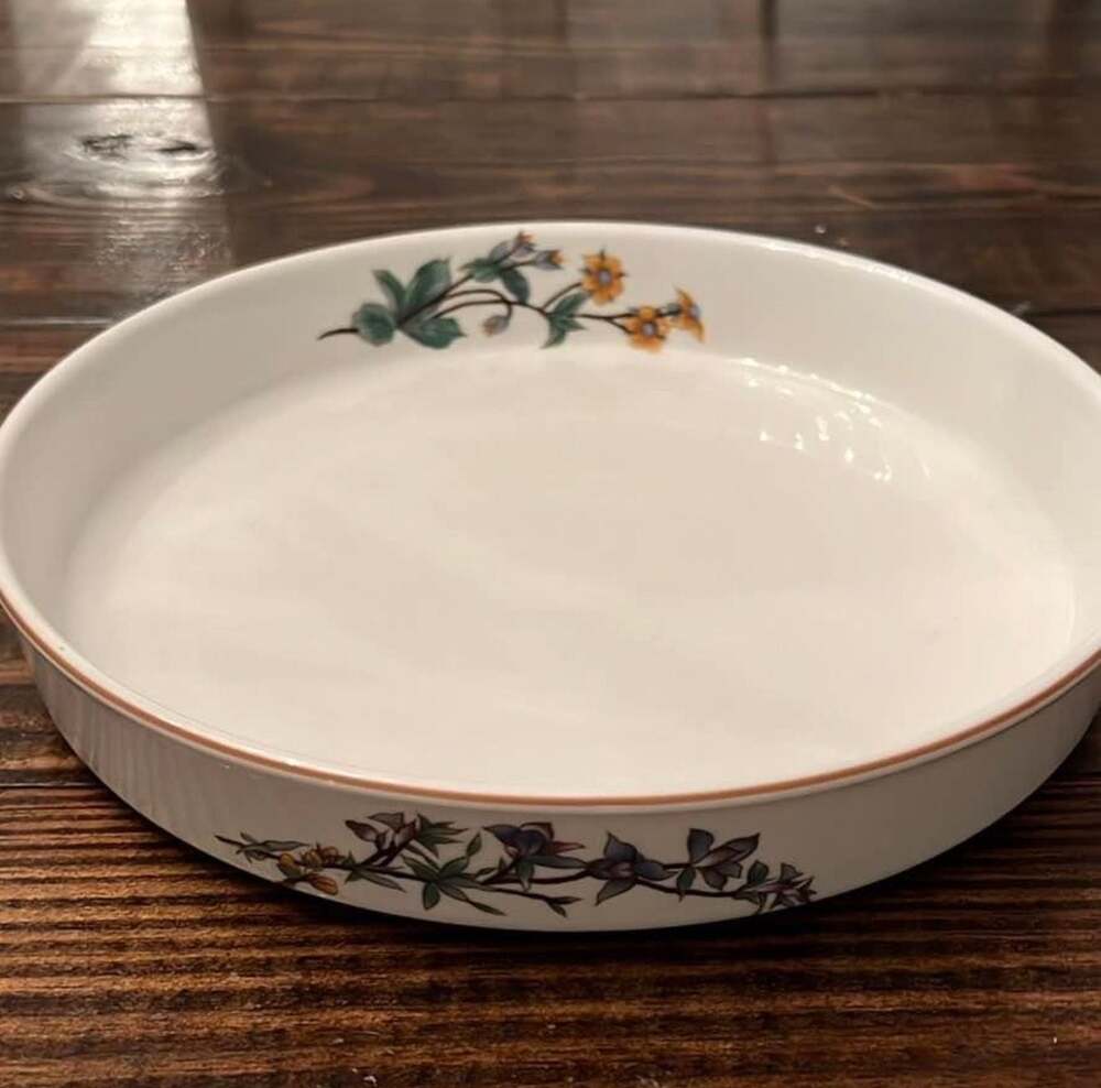 Woodhill Quiche Pie Tart Plate White with Botanical Floral Design and Brown Trim